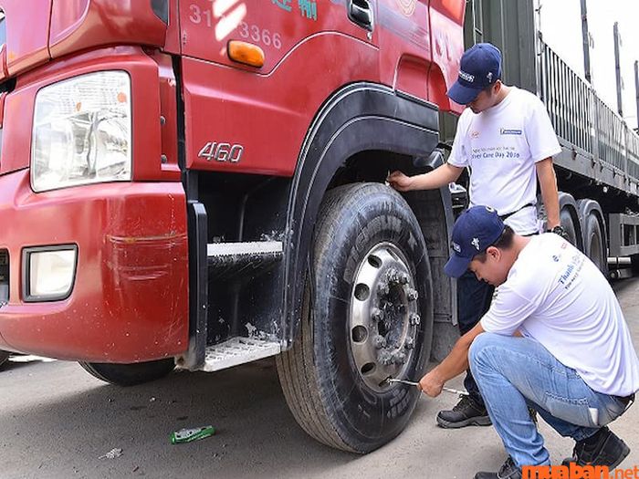 Lịch trình làm việc của lơ xe thường không cố định.
