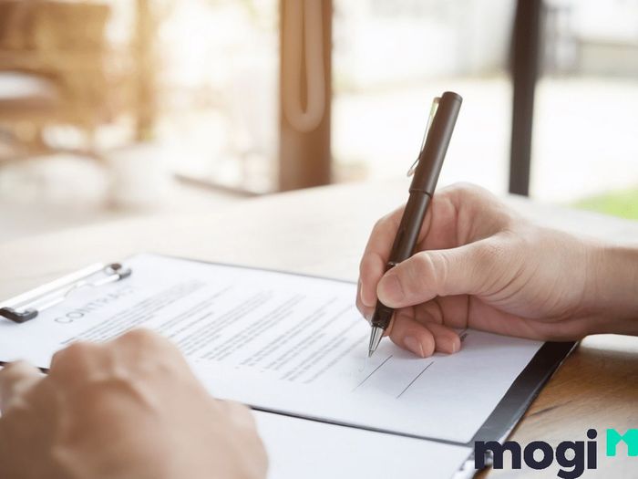 Trong quá trình bàn giao, hai bên cần lập biên bản bàn giao chi tiết để tránh những rủi ro không mong muốn.