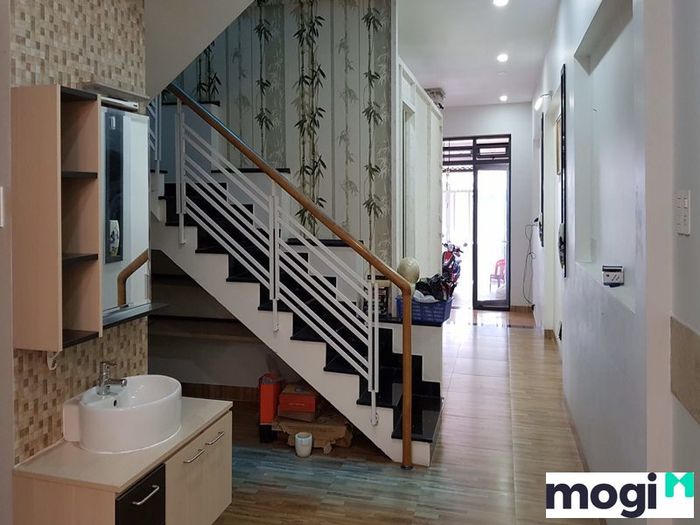 Căn nhà tọa lạc trên đường Nguyễn Xí