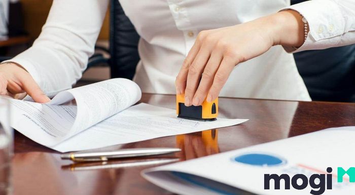 Hợp đồng đặt cọc sẽ được ký kết, thỏa thuận và có dấu xác nhận.