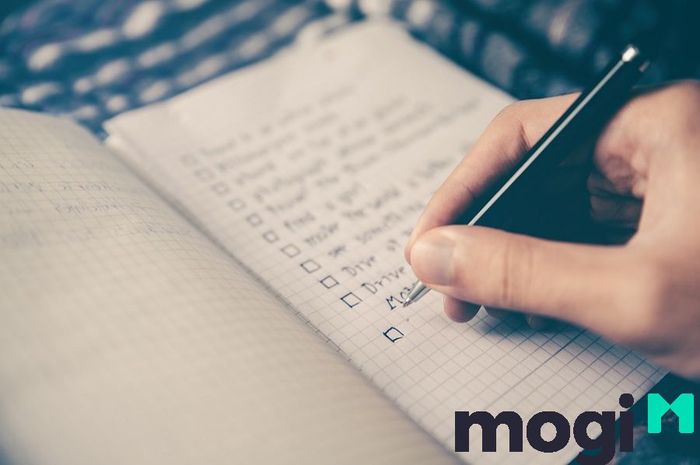 Lập danh sách với các yếu tố chi tiết sẽ giúp bạn dễ dàng hoàn thành kế hoạch hơn.