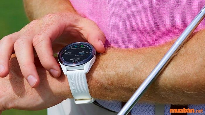 Garmin Approach S62 47mm với dây silicone: Đồng hồ GPS cao cấp cho người chơi golf