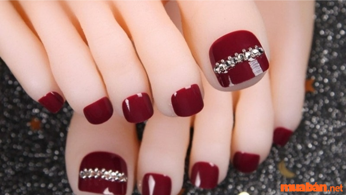 Mẫu nail chân đẹp nhất 2024