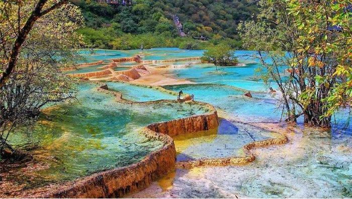 Ảnh phong cảnh sông suối phù hợp với kích thước màn hình máy tính 5