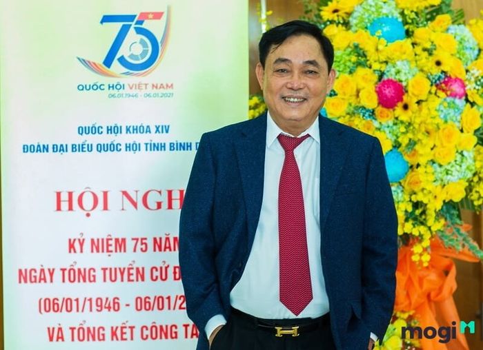 Chủ tịch Khu công nghiệp Sóng Thần là Ông Huỳnh Uy Dũng
