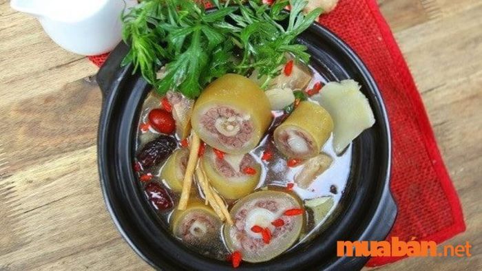Khám phá những quán ăn ngon nổi bật tại quận 7, TP.HCM với các món ăn đặc sắc và đậm đà hương vị.