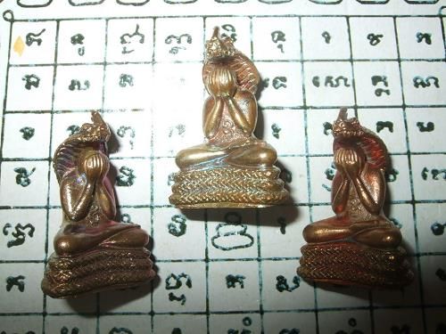 Phật Bịt Mắt là gì?