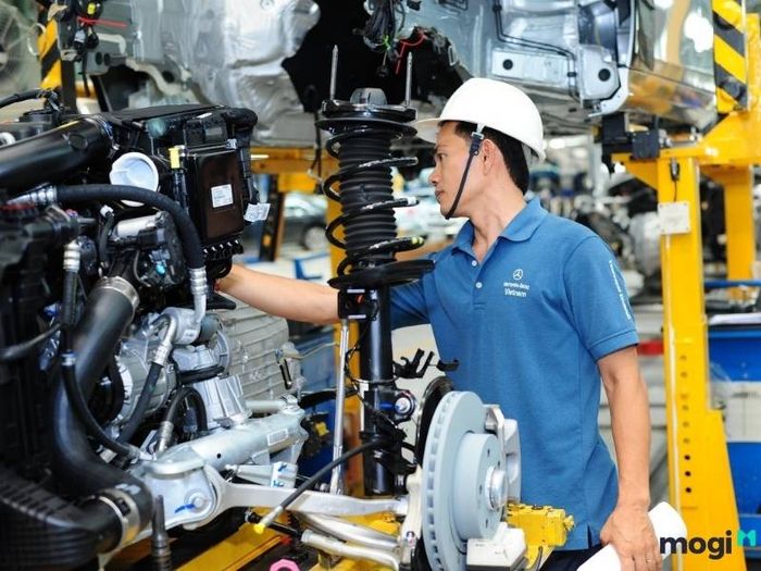 Lắp ráp, chế biến sản phẩm điện tử