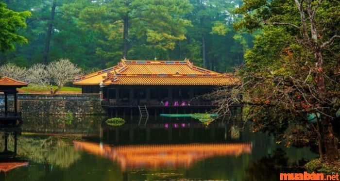Kinh nghiệm du lịch Huế: Khám phá Lăng Tự Đức