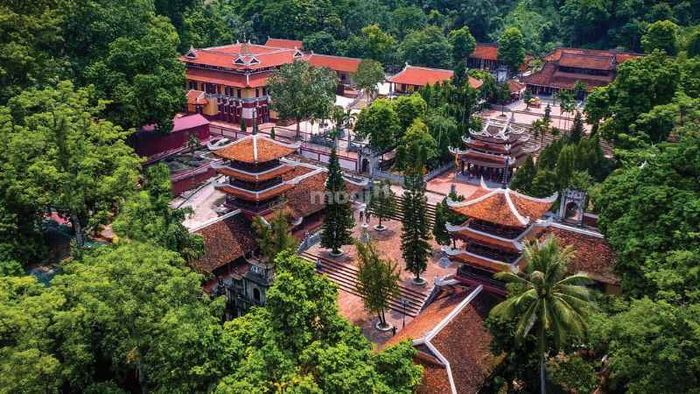 Tìm hiểu về vị trí chùa Hương – Nguồn: Internet
