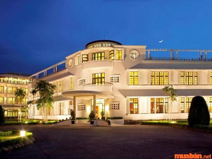 Kinh nghiệm du lịch Huế: Homestay La Residence Hue Hotel & Spa