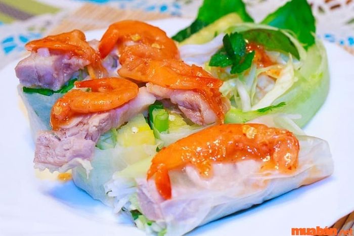 Kinh nghiệm du lịch Huế: Khám phá món Tôm chua Huế