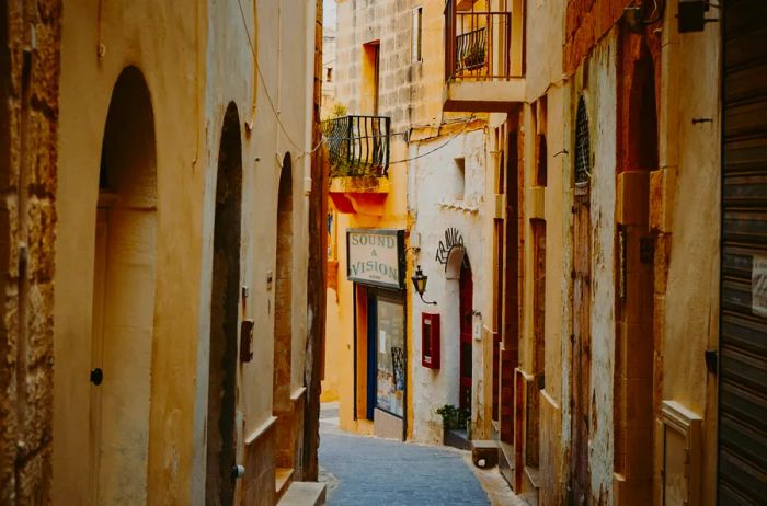The charming stone streets of Victoria, Malta