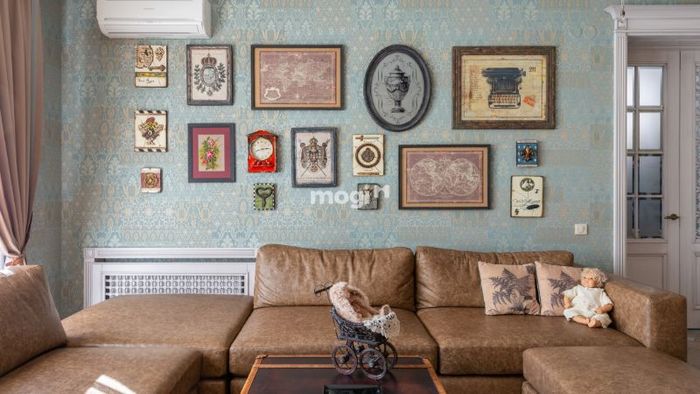 Đồ decor cũ, mang giá trị lâu dài