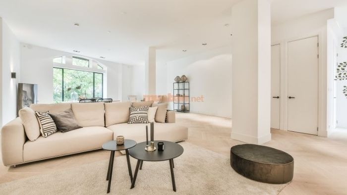 Phòng khách cần có diện tích phù hợp và hài hòa với tổng thể không gian của ngôi nhà