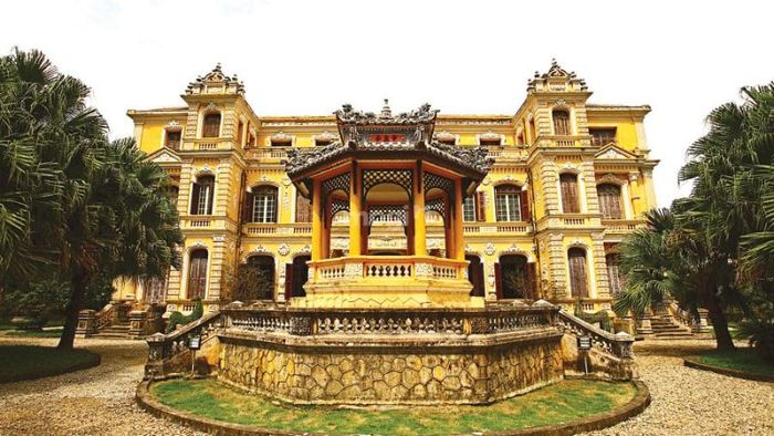 Cung An Định