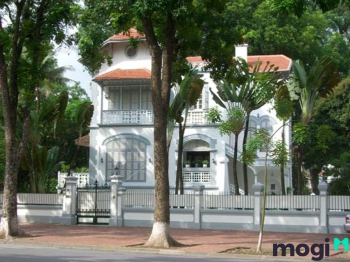 Phong cách kiến trúc Pháp địa phương