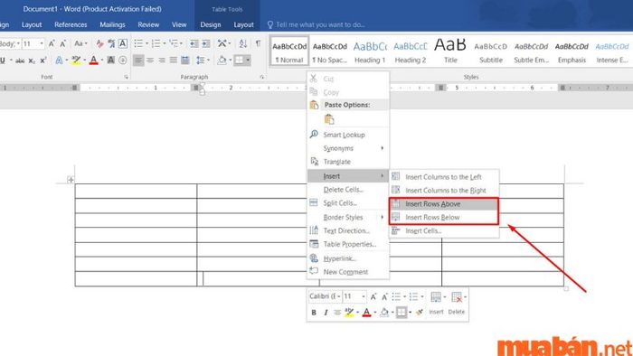 Chọn Insert Rows Above hoặc Insert Rows Below để thêm dòng