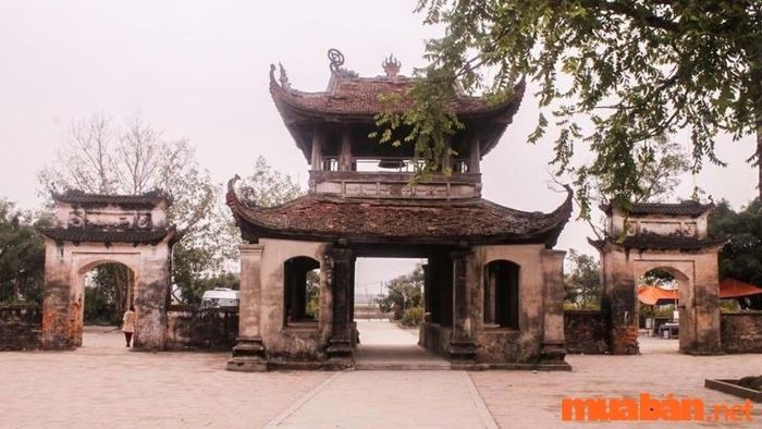 Các đền chùa nổi tiếng ở Hà Nội