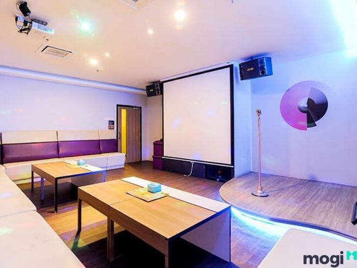 thiết kế phòng karaoke gia đình
