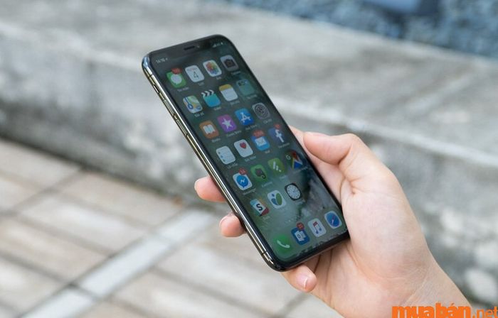 Vấn đề iPhone X bị hở viền màn hình