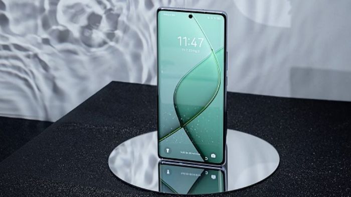 TECNO Spark 20 Pro Plus 3