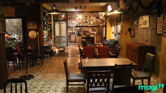 Trang trí Giáng sinh tại quán Cafe