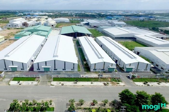 Phí quản lý hạ tầng trong khu công nghiệp là 0,025 USD/m2/tháng.