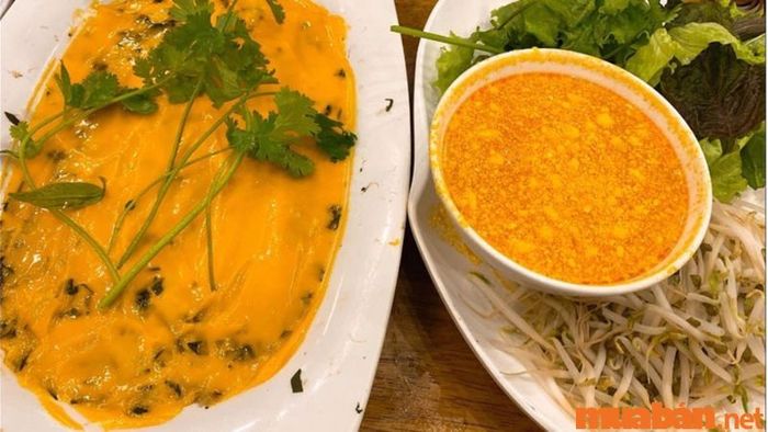 Tiết canh cua – Món ăn hấp dẫn không thể thiếu trong hành trình khám phá Phú Quốc