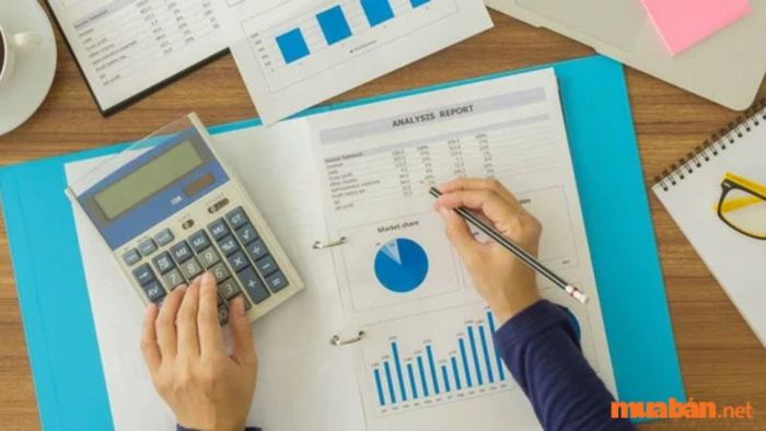 Đặc điểm của doanh thu cận biên là gì?