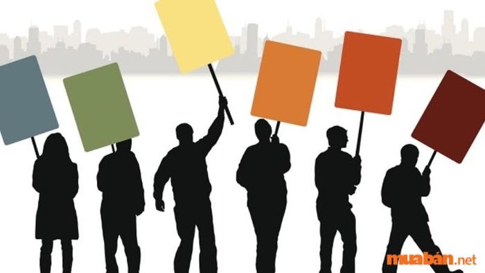 Đình công là gì? Phân biệt đình công hợp pháp với đình công bất hợp pháp như thế nào?