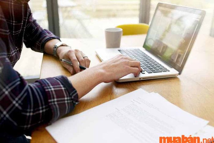 Trực page là công việc gì?