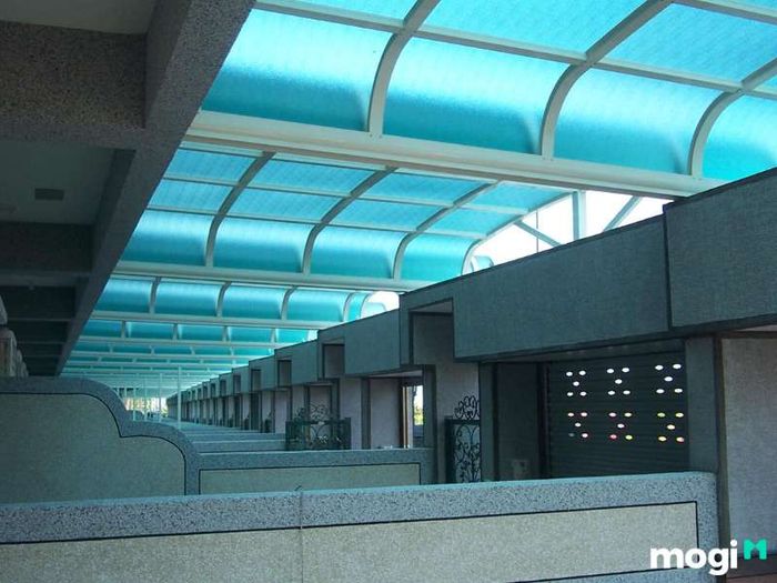 Tấm Nhựa Trong Suốt Dùng Lợp Mái
