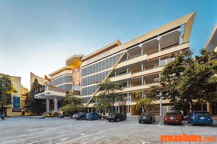 Học viện Tài Chính là một trong những cơ sở đào tạo hàng đầu chuyên về ngành tài chính