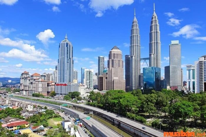 Malaysia là quốc gia thuộc khu vực Đông Nam Á