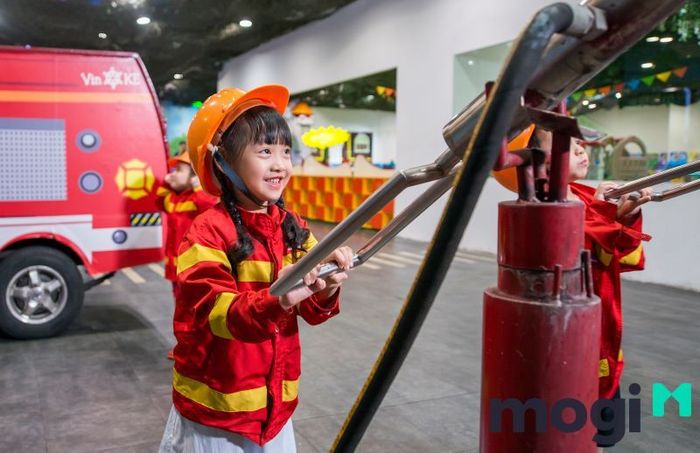 Khu vui chơi giáo dục dành cho trẻ em tại Times City