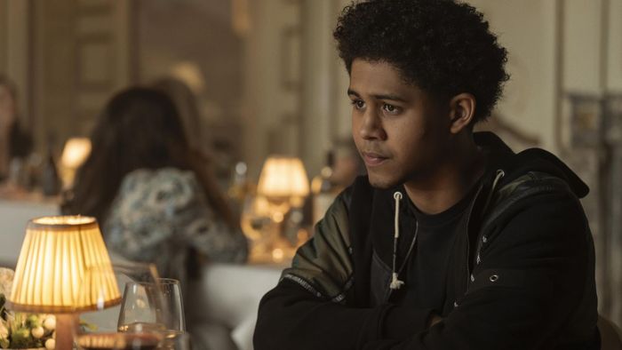 Rhenzy Feliz trong The Penguin (2024)