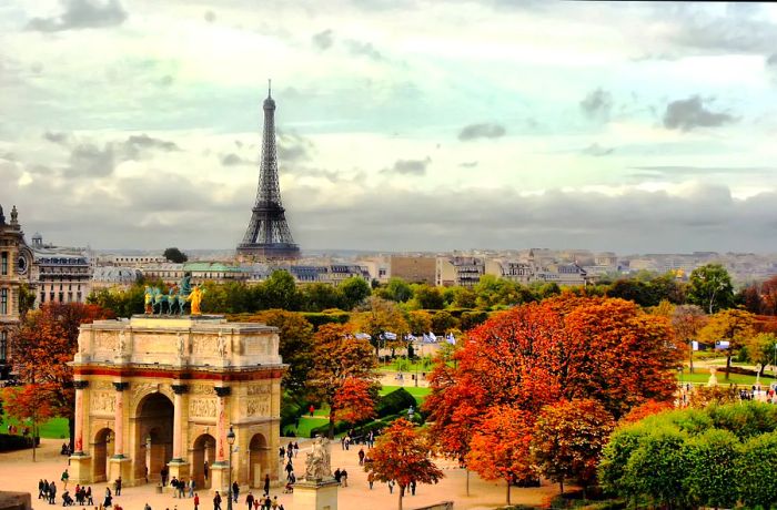 Autumn in Paris with the Eiffel Tower in the background.