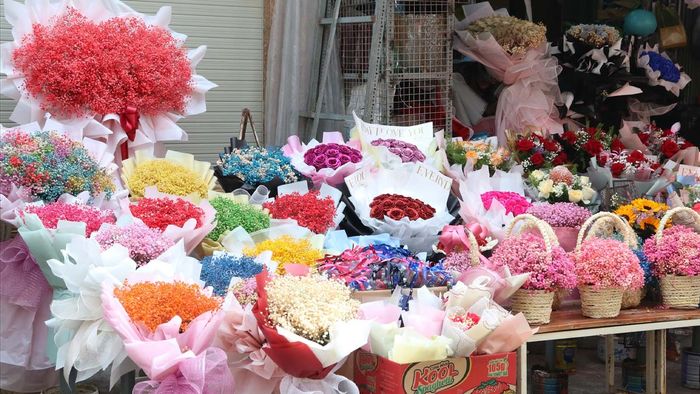 Khám phá ý nghĩa của hoa ngày 20/11 và một số lưu ý khi chọn hoa