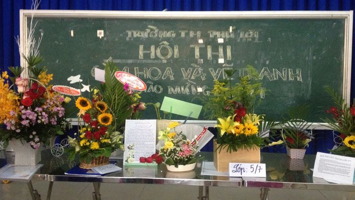 Một số hoạt động ý nghĩa gắn liền với hoa trong ngày 20/11