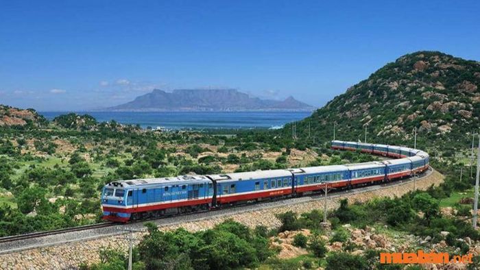 Di chuyển đến Quảng Bình bằng tàu hỏa