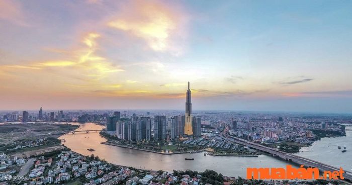 Bạn có thể di chuyển đến Landmark 81 bằng phương tiện gì?
