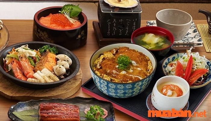 Món ăn tại nhà hàng Sushi Kei luôn đạt tiêu chuẩn cao, từ sushi đến sashimi, tất cả đều được chế biến tinh tế, giữ nguyên hương vị đặc trưng của ẩm thực Nhật Bản.
