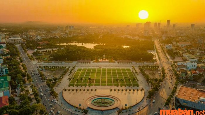 Hãy tham khảo ngay bài viết từ Mytour để biết Vinh có những điểm chơi thú vị nào nhé!