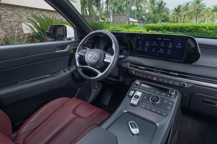 Hyundai_Palisade_2.jpg