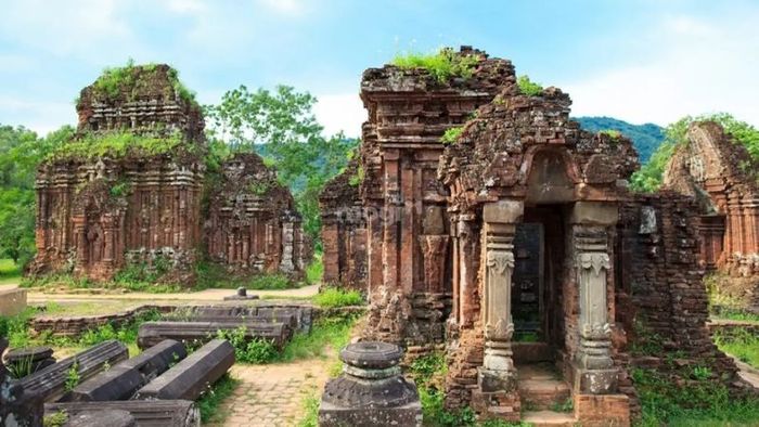 Kiến trúc Chăm Pa.