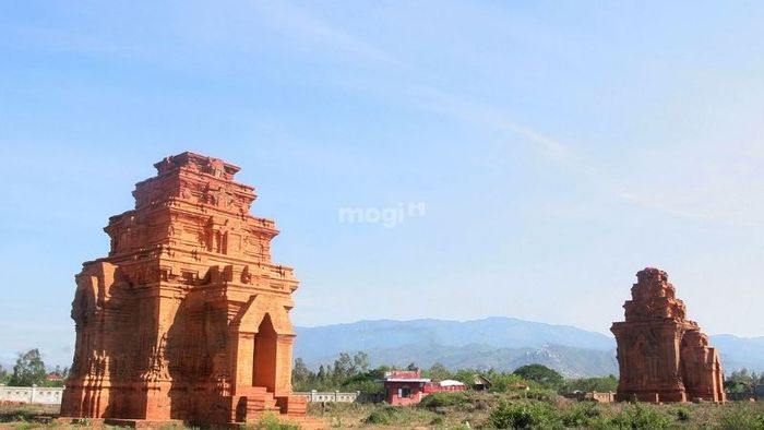 kiến trúc Chăm Pa