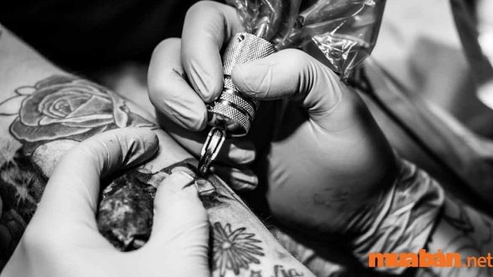 Hãy lựa chọn một cơ sở xăm có uy tín và chất lượng cao