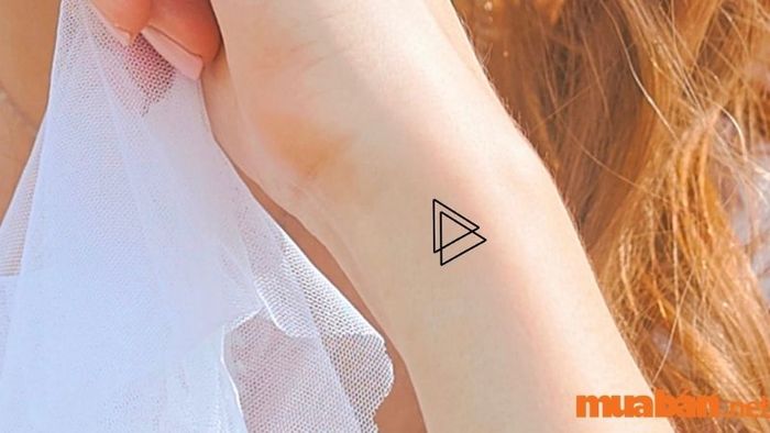 Hình xăm không quá nổi bật, nhưng lại thể hiện được sự tinh tế và cá tính