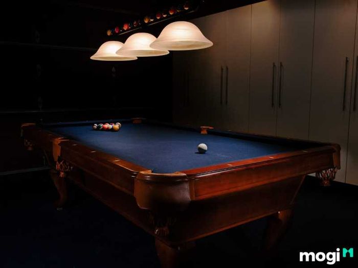 Hệ Thống Chiếu Sáng và Âm Thanh trong Quán Bida